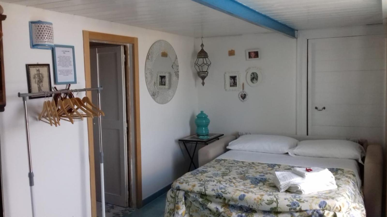 La Casa Sugli Archi Ξενοδοχείο Πόντσα Δωμάτιο φωτογραφία