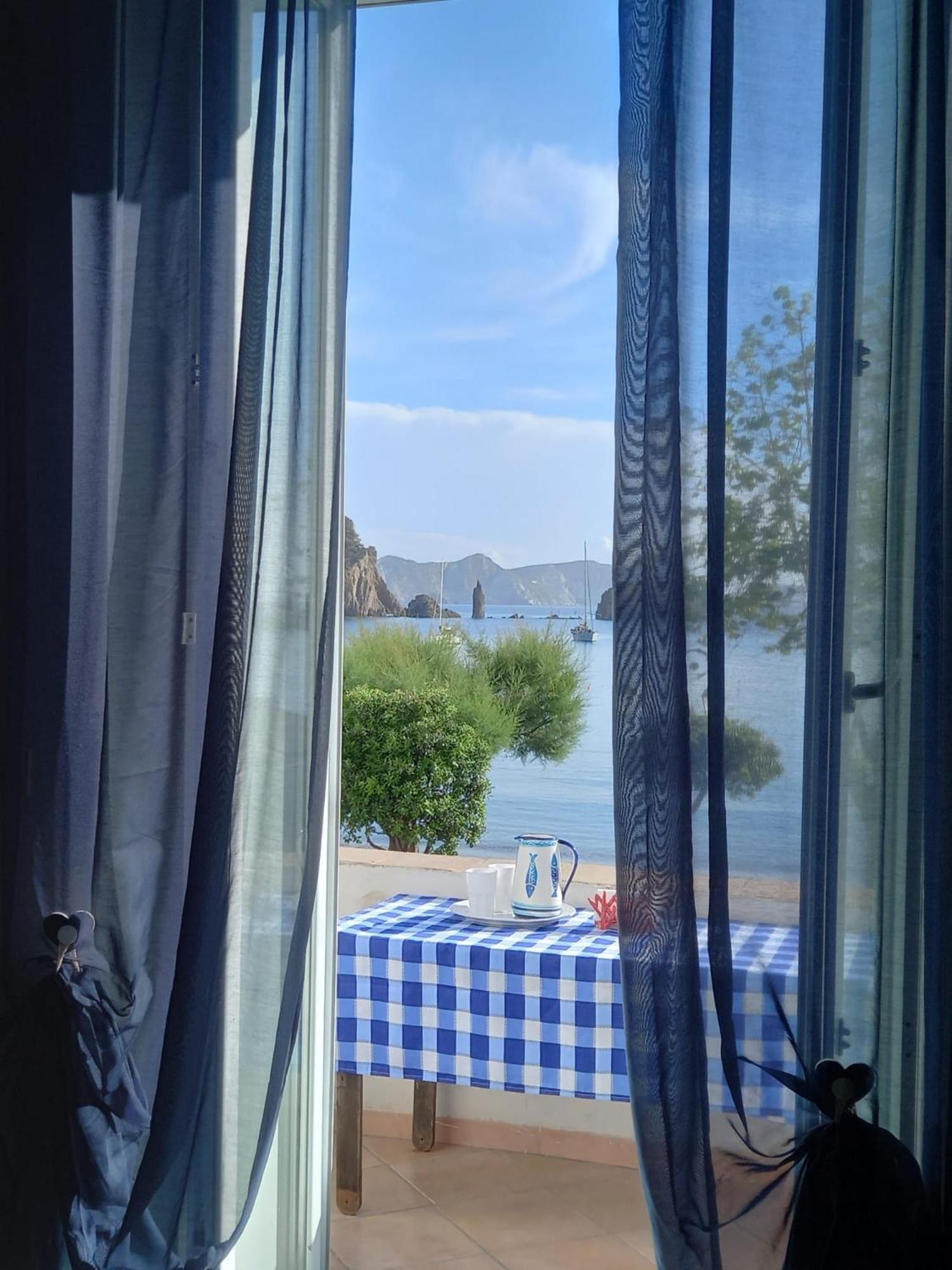 La Casa Sugli Archi Ξενοδοχείο Πόντσα Εξωτερικό φωτογραφία